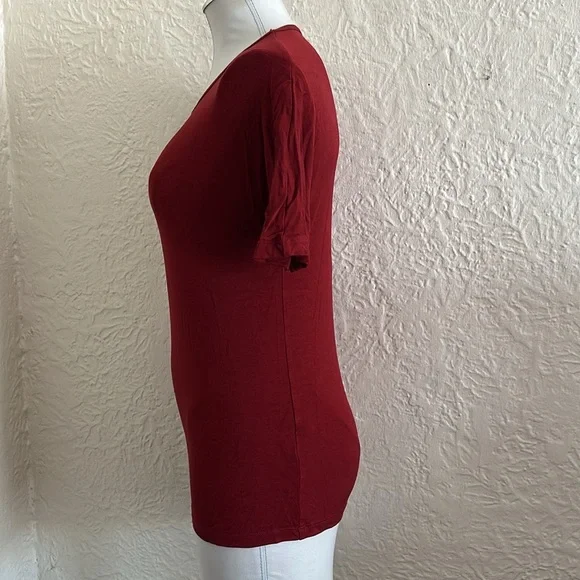 MaxMara Cranberry Red Short Sleeve French Seam T-Shirt Medium - Picture 3 of 10